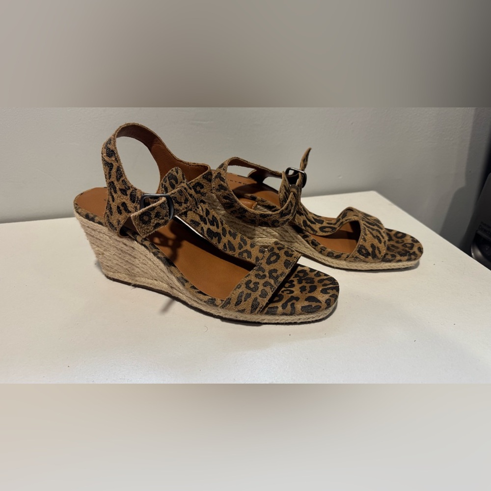 Lucky Brand Leopard Wedge Sandals | Size: 10